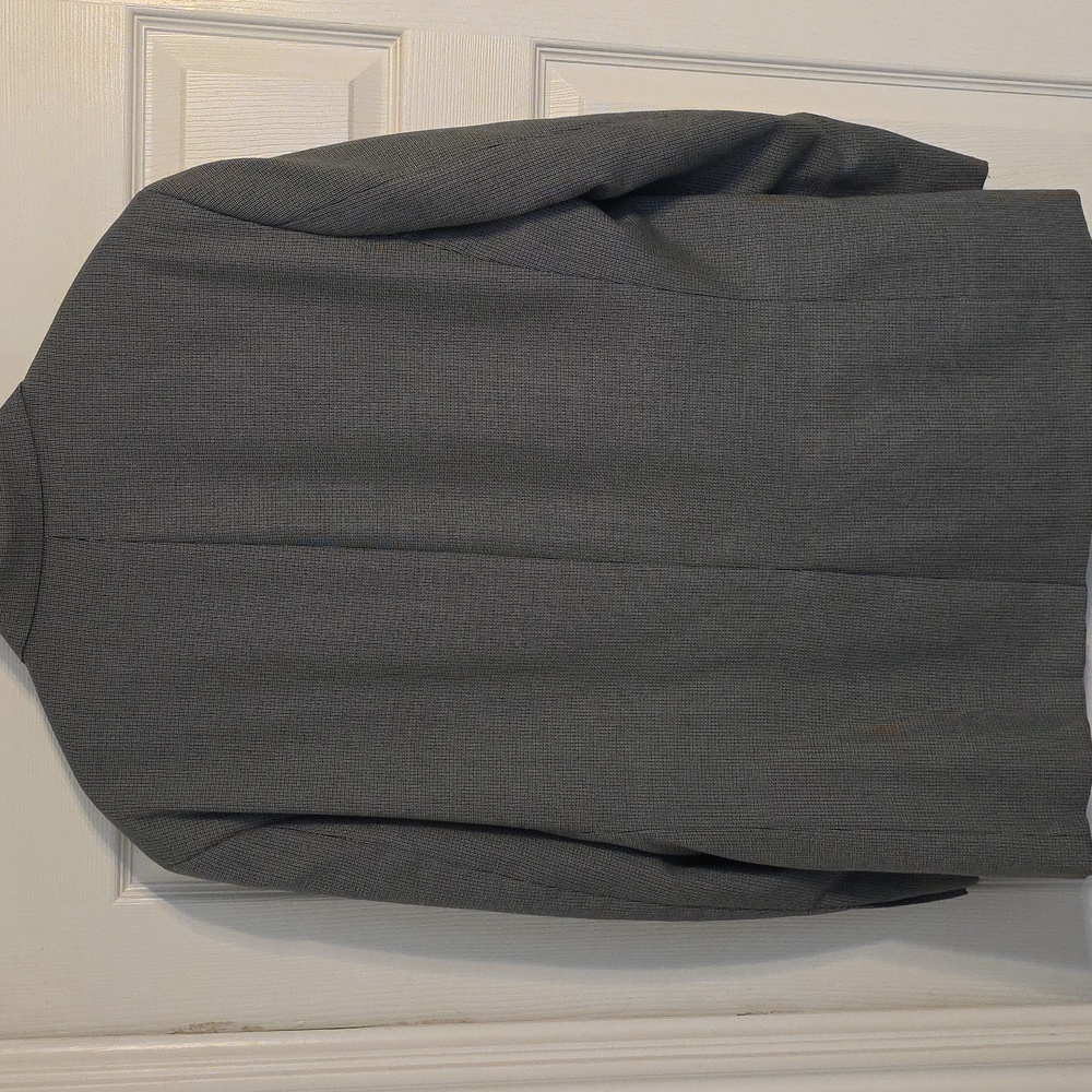 Croft & Barrow Men's Charcoal Blazer - Picture 3 of 4